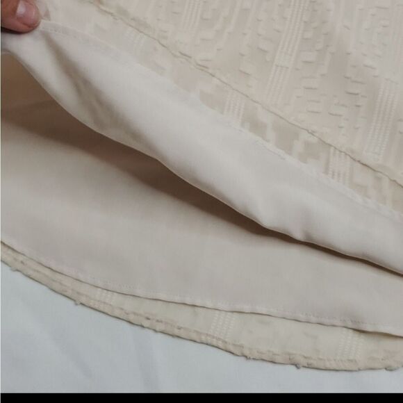 M TALBOTS OFF WINTER WHITE SWISS DOT STYLE 3/4 SLEEVE TOP medium - Picture 8 of 9